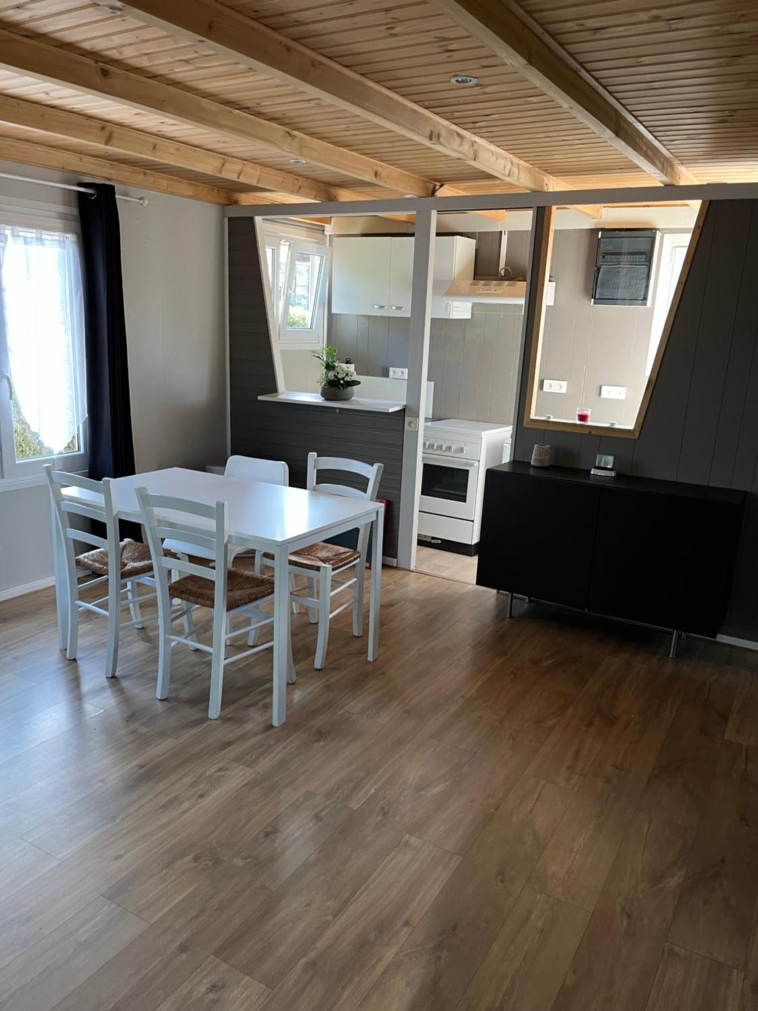 Chalet Charmant Monika Yvoir Bagian luar foto